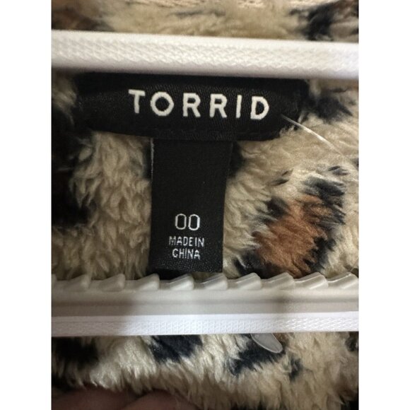 Torrid Animal Print Full Zip Fuzzy Sweater Size Med/Lrg (00) - Picture 2 of 7